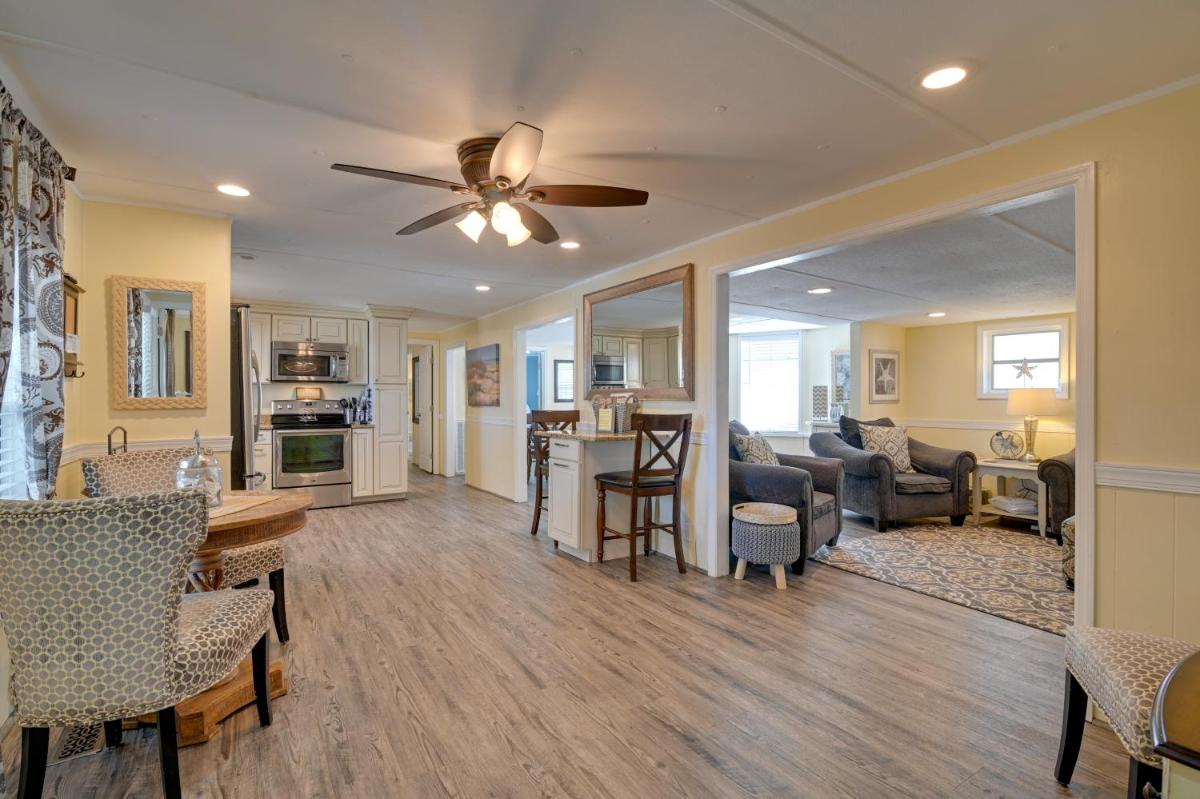Surfside Beach Home with Pool Access Walk to Beach! - Housity