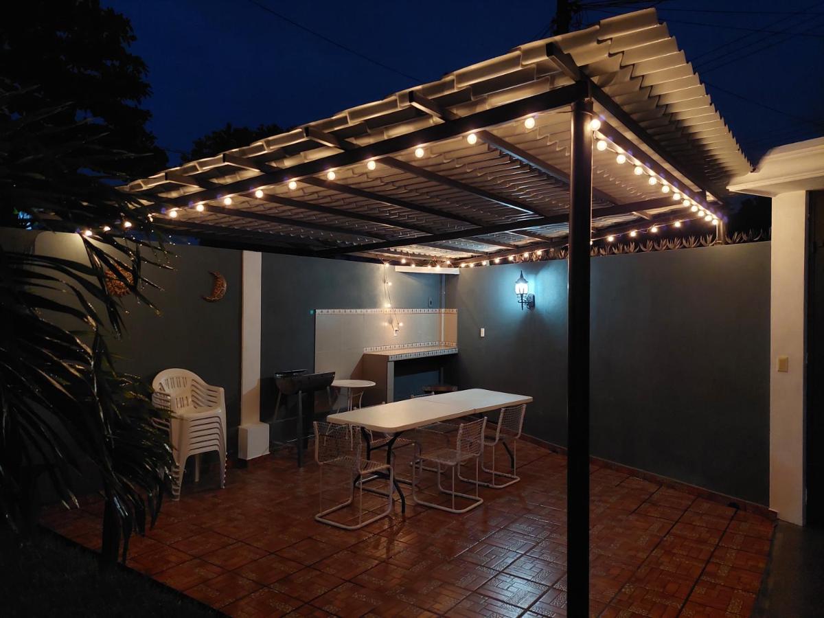 Casa Valles - Housity