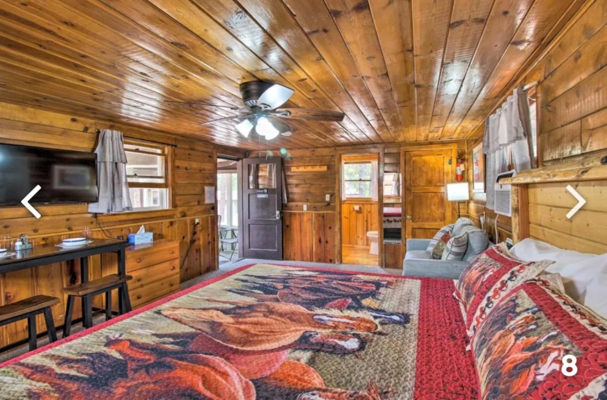 Hidden Rest Cabins and Resort - Housity