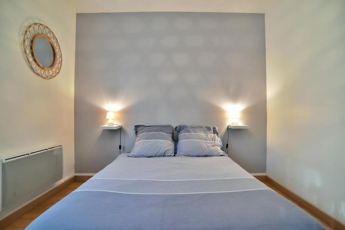 La Maison aux Volets Roses - Housity