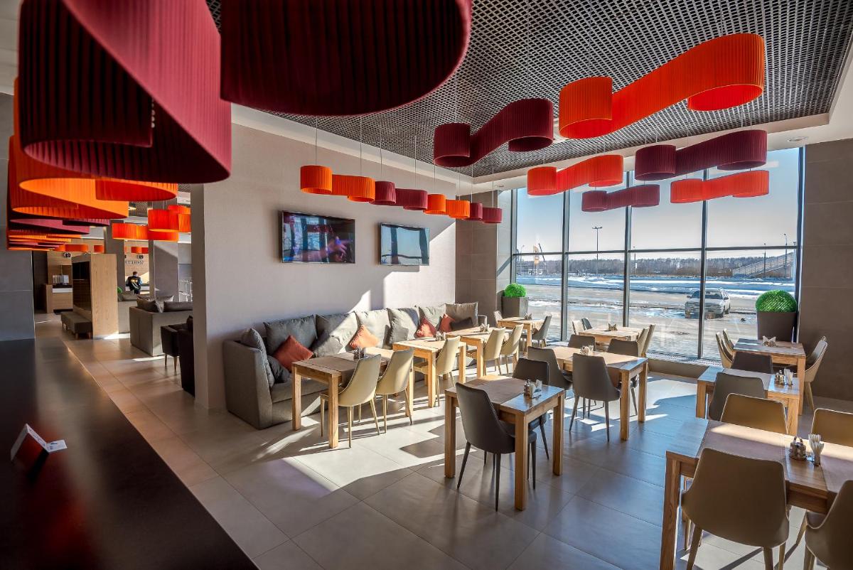 SKYEXPO Hotel - Housity
