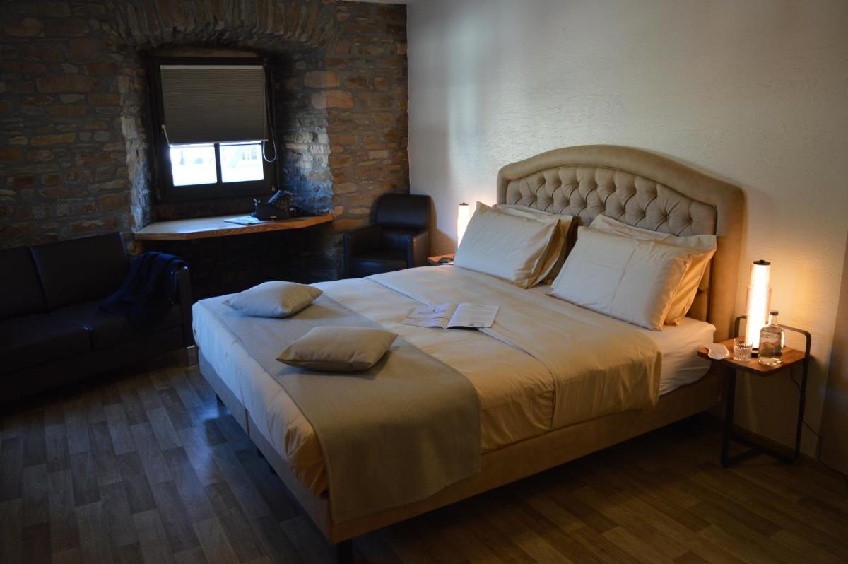 Schmiede Hotel - Housity