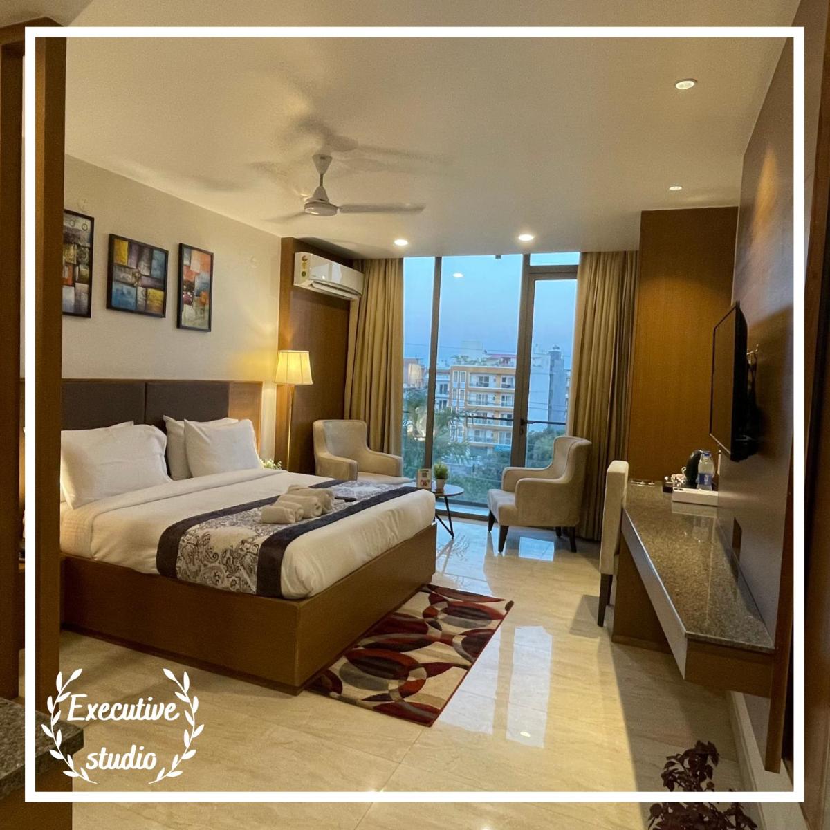 Suitetrails - Saltstayz Executive Studio Apartment
