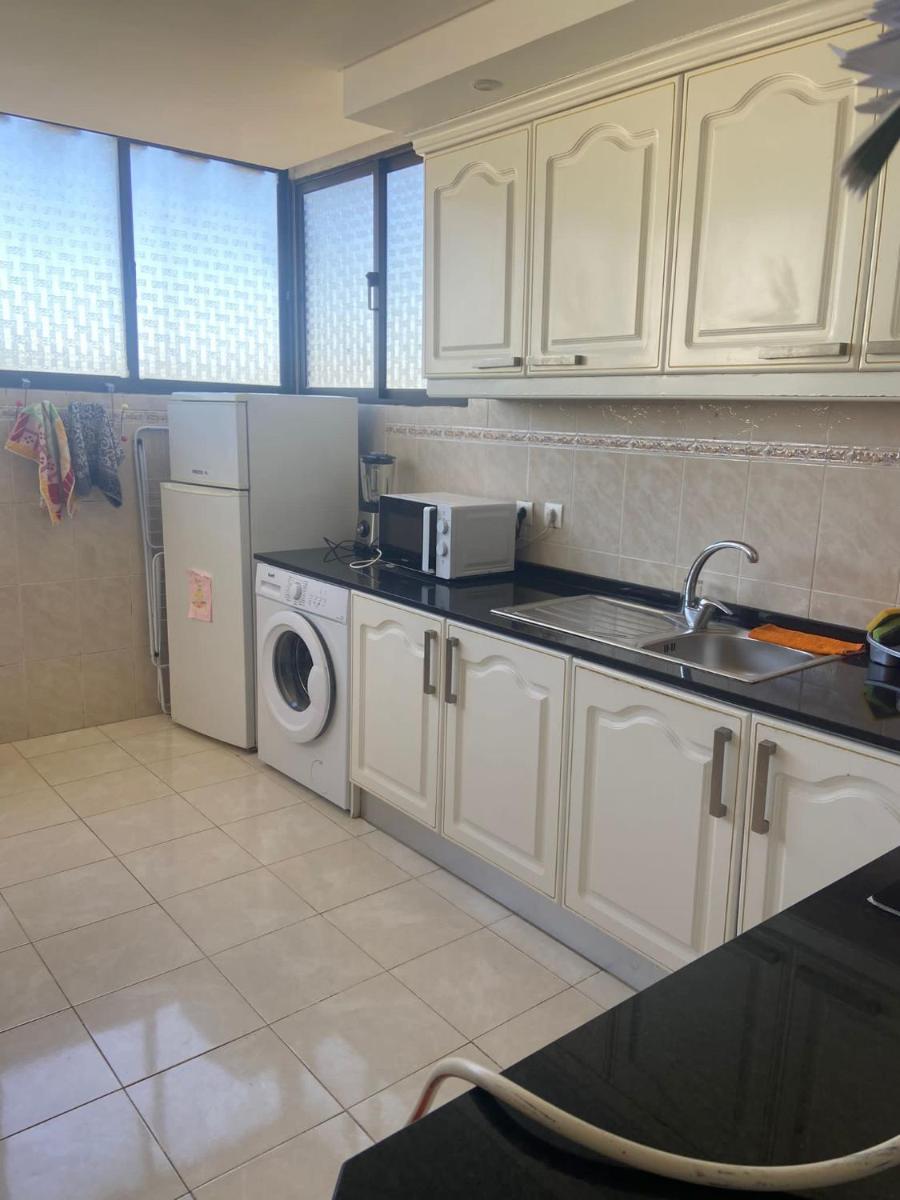 Apartamento com muita luz solar, manhã fresca aqui - Housity