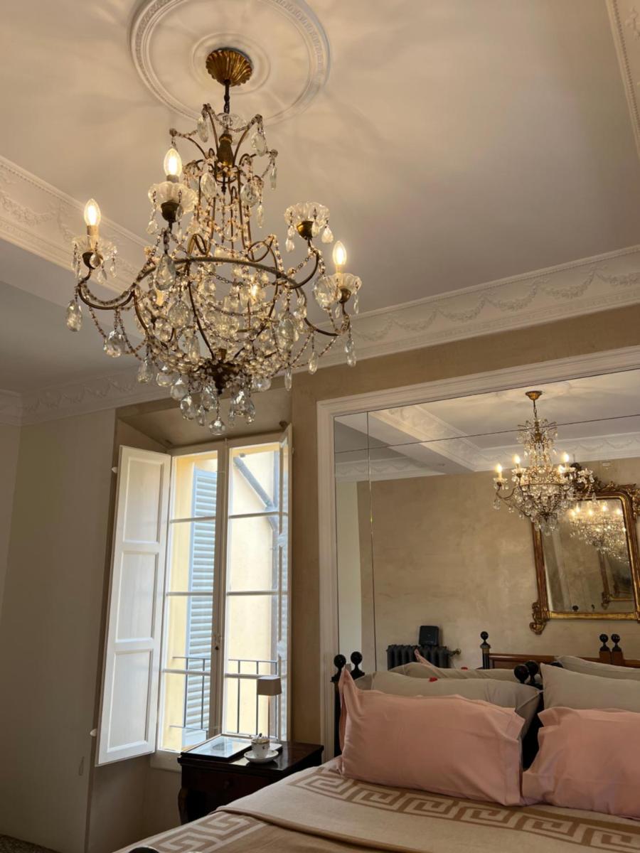 Castiglione 27 Luxury Suite - Housity