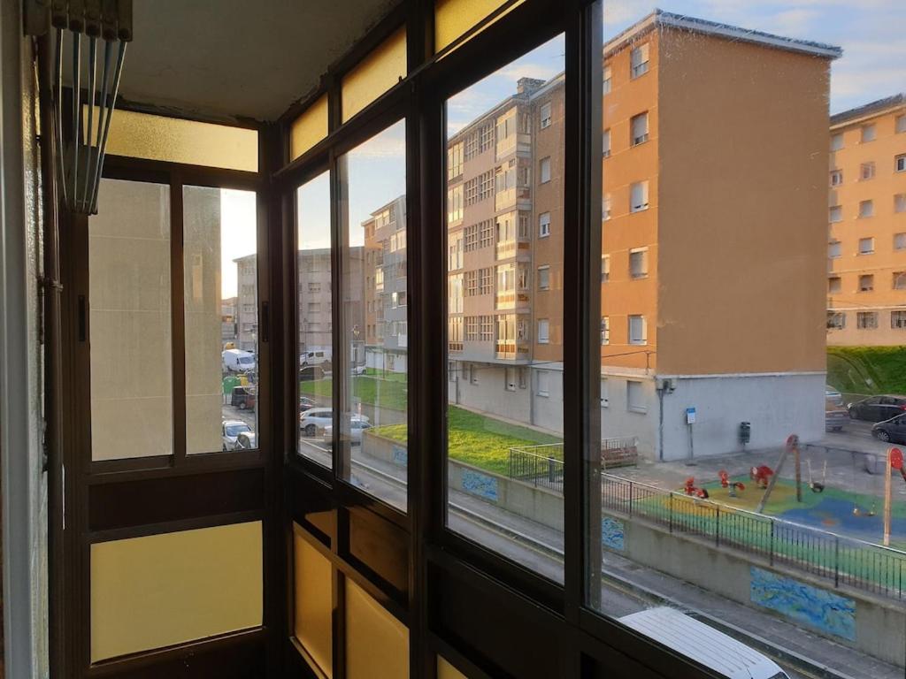 Aviles vut 1963 as - Housity