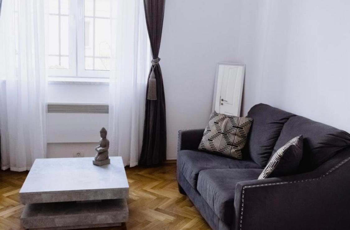 Lorena’s Apartment - Housity
