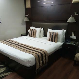 corporate house - Housity