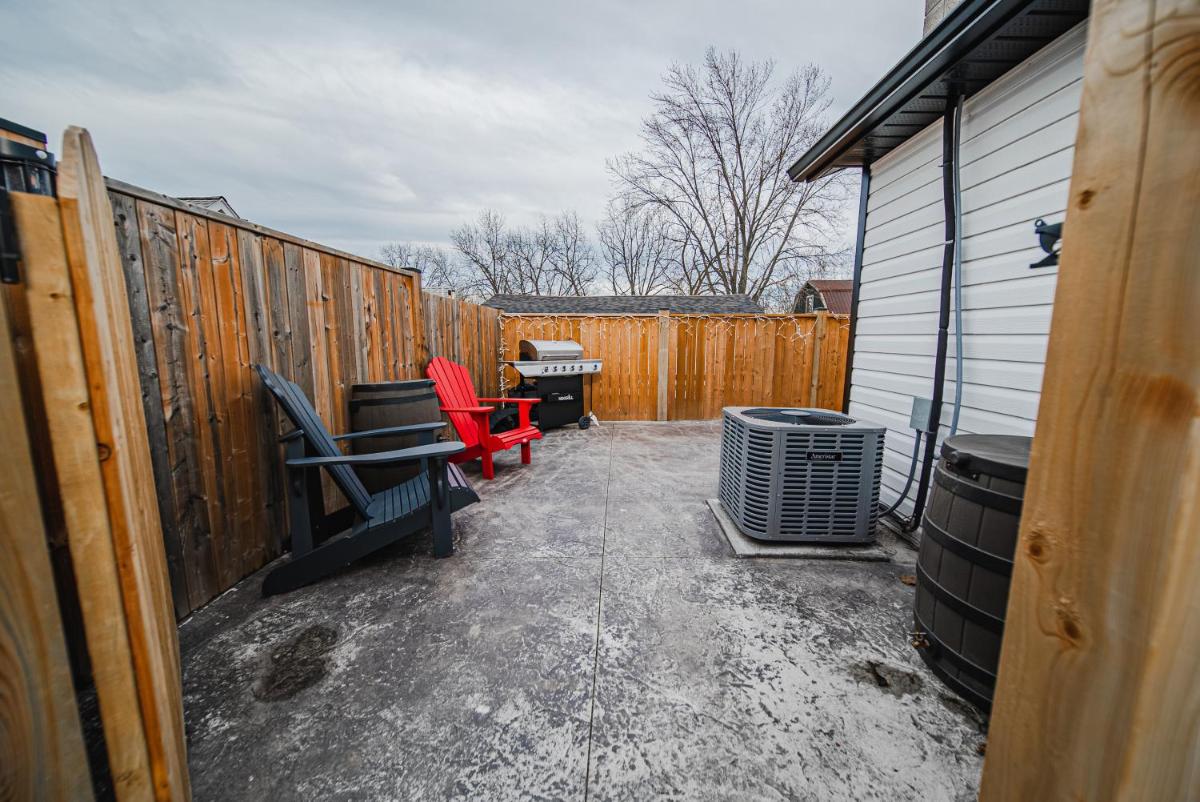 Cozy 2-bedroom space in the heart of wine country! - Housity