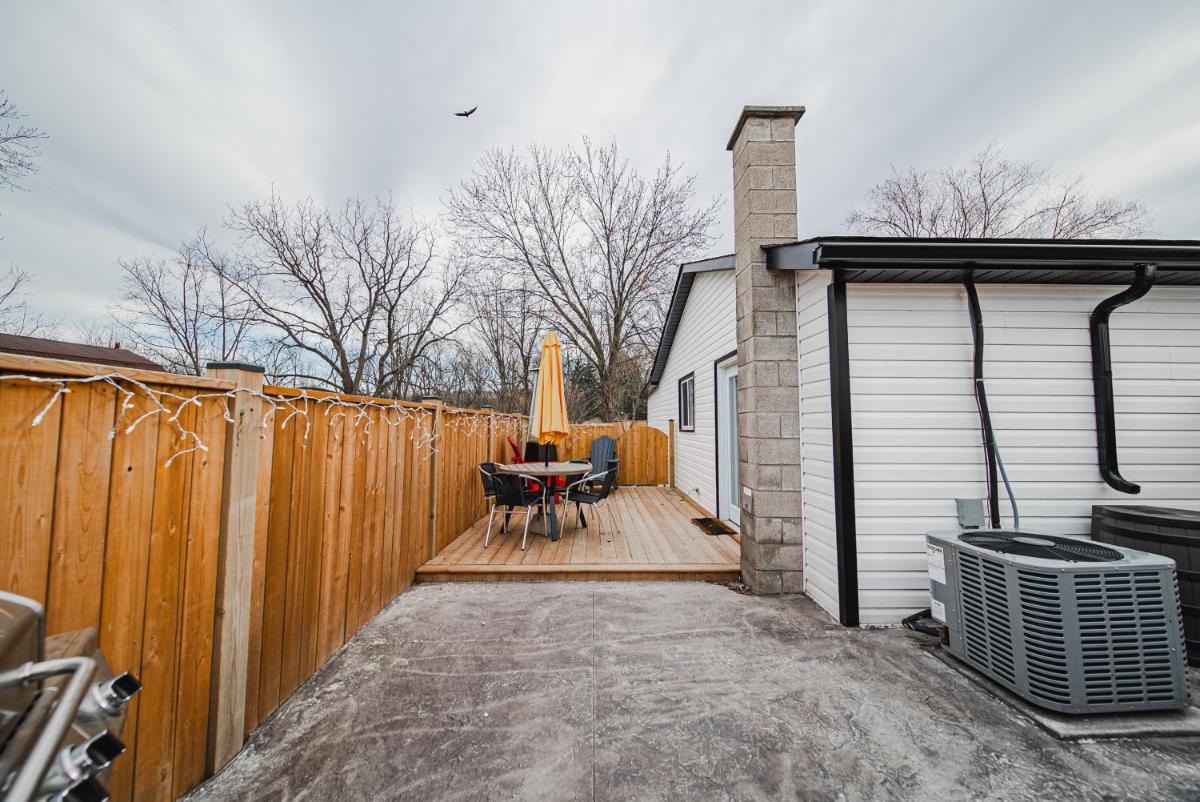 Cozy 2-bedroom space in the heart of wine country! - Housity