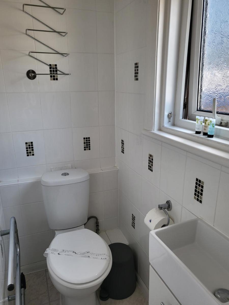 The Bluebell Guest House - Housity