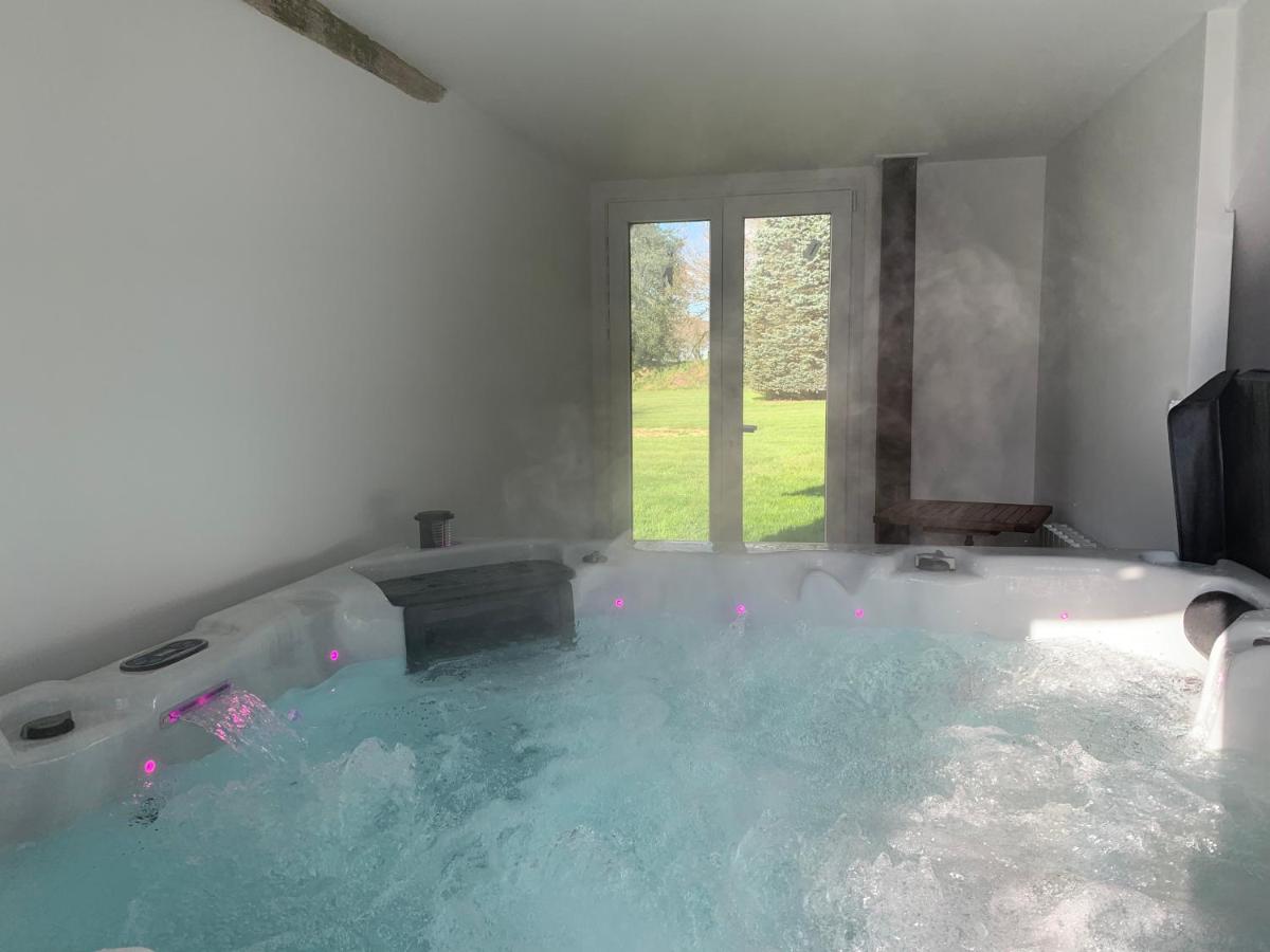 Le clos gîte avec spa pour 2 personnes - Housity