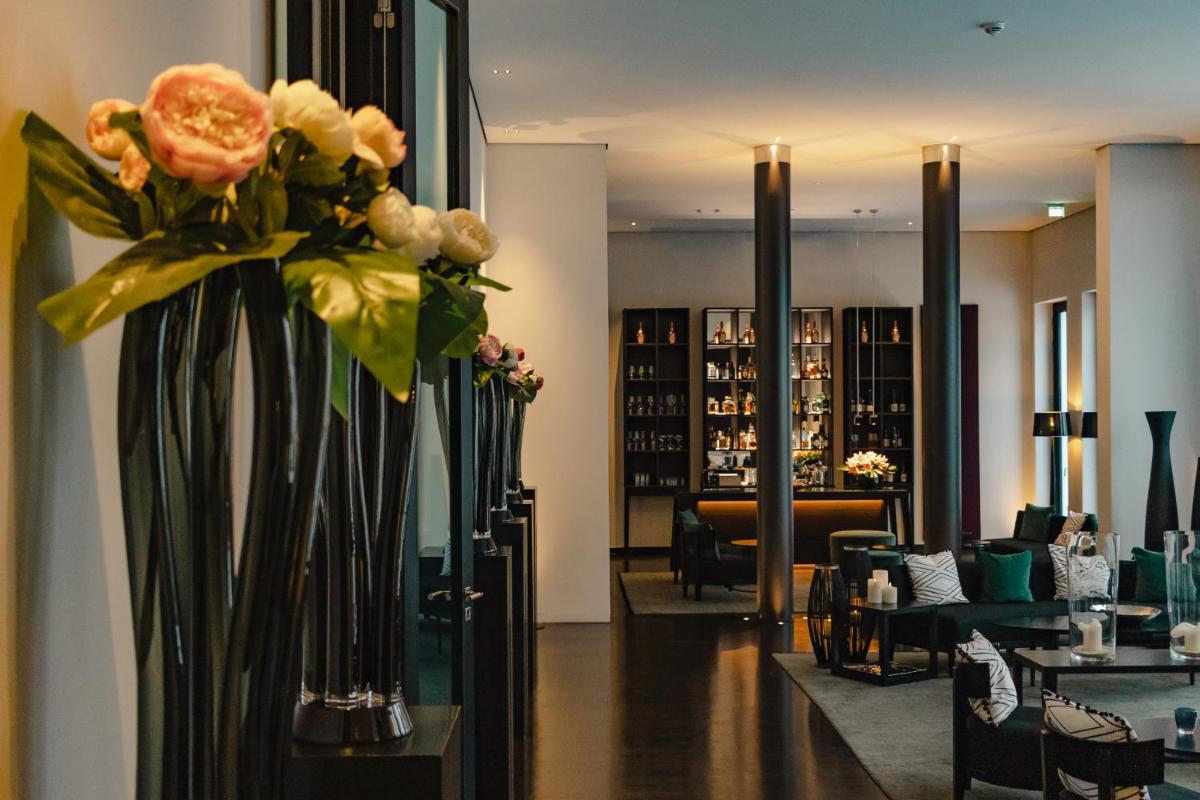 Ein Sitzbereich in der Unterkunft A-ROSA Hotel Ceres am Meer - Adults Only