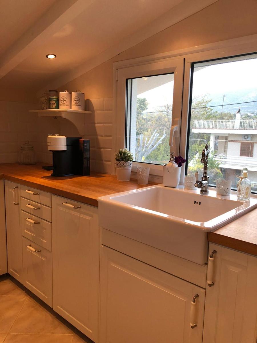 Eretria’s Villa - Housity