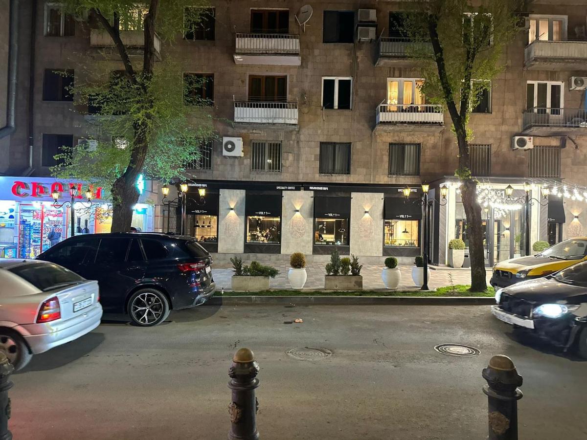 Nice Apartment on Koghbatsi Street - Housity