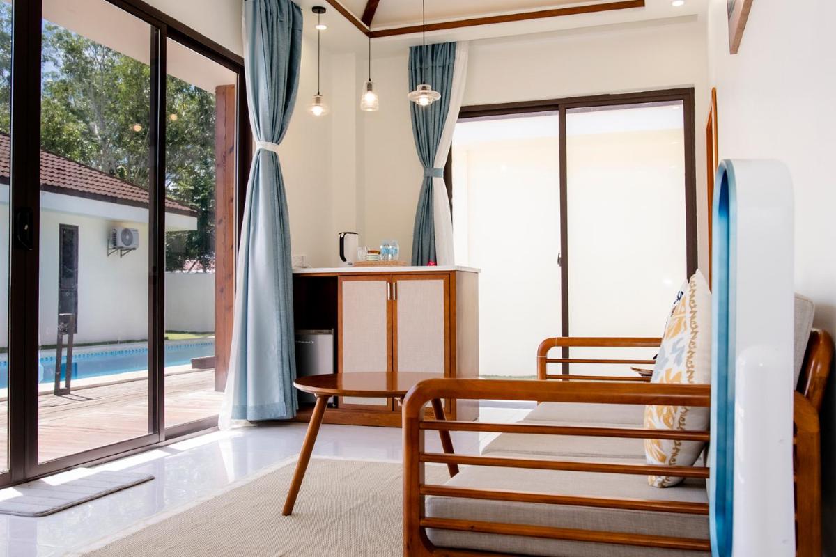 Amphitrite Resort - Housity