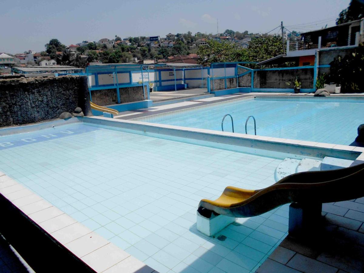 Rumah Syariah Bugenvil - Housity