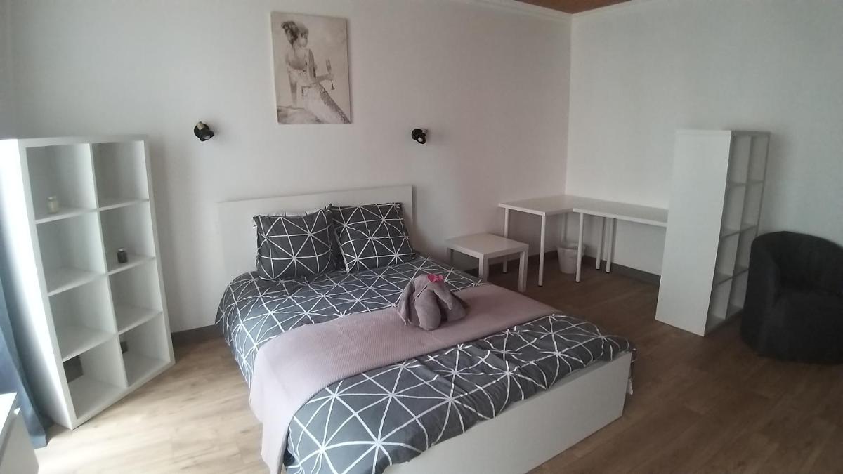 Maison Spacieuse proche centre ville - Housity