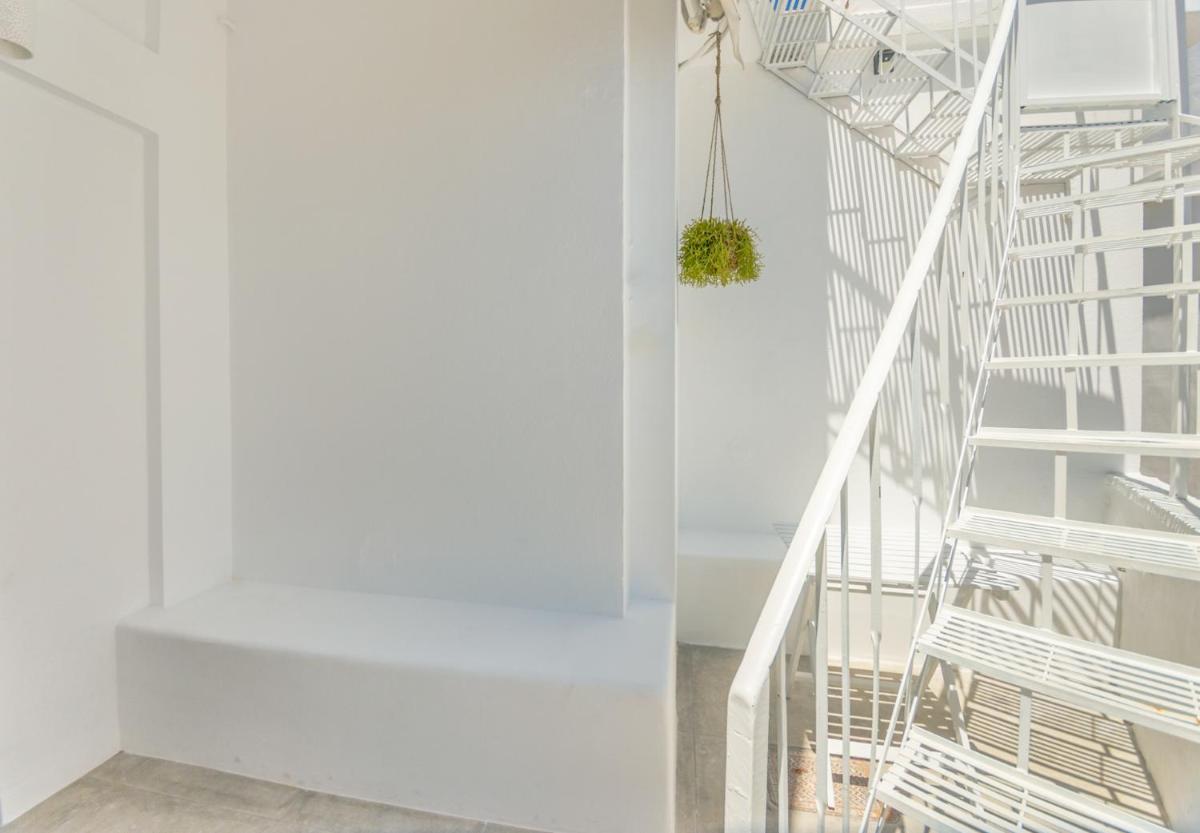 The Roof-Top - Housity