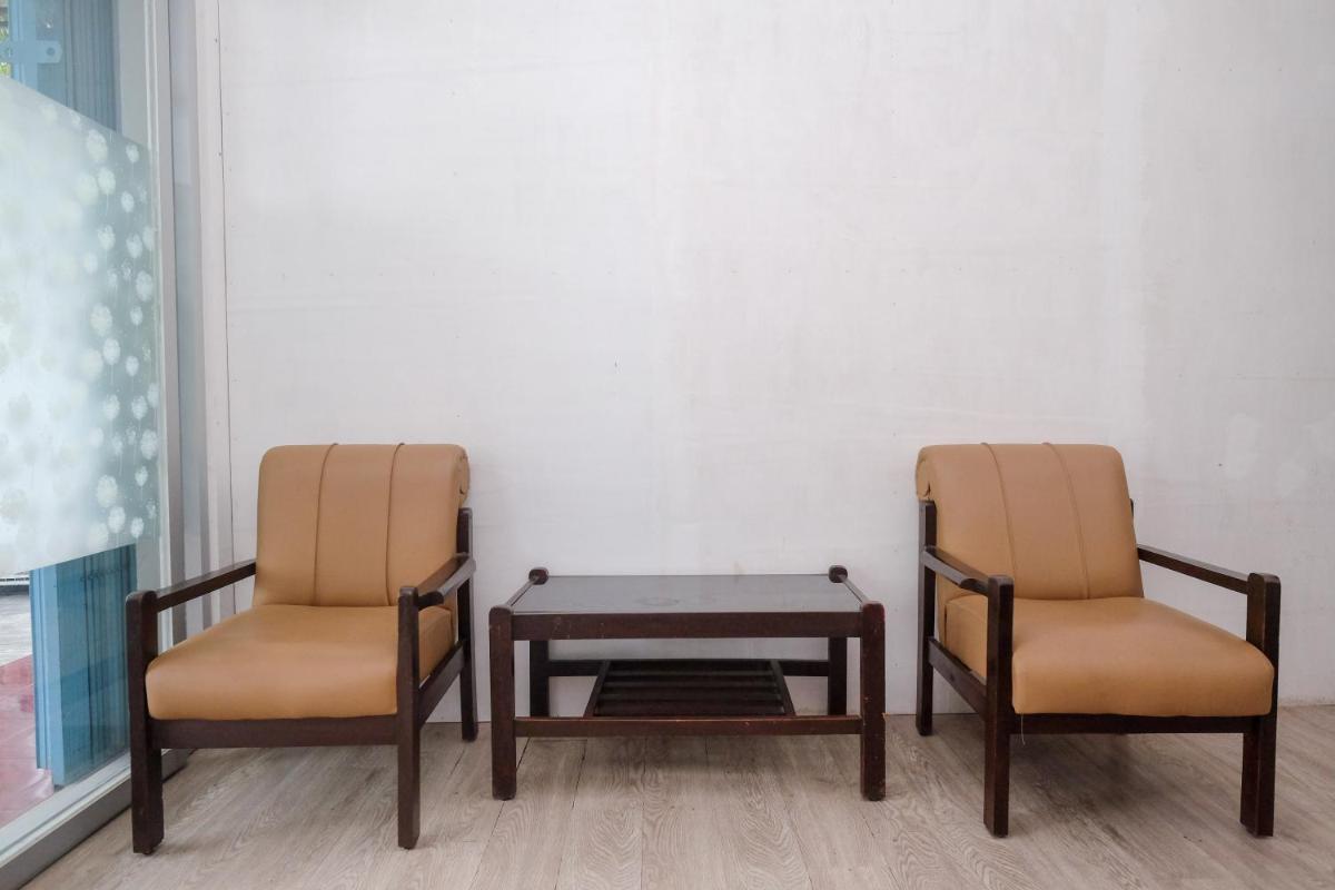 RedDoorz Syariah @ Griya Thamrin Manahan Solo - Housity
