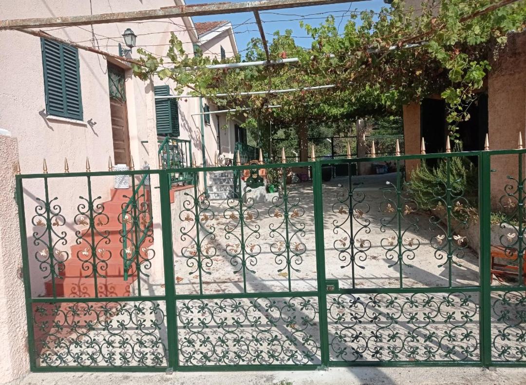 La maison du bonheur - Housity