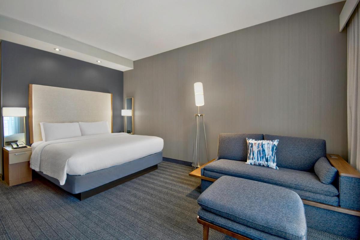 Courtyard by Marriott Nashville Green Hills - Housity