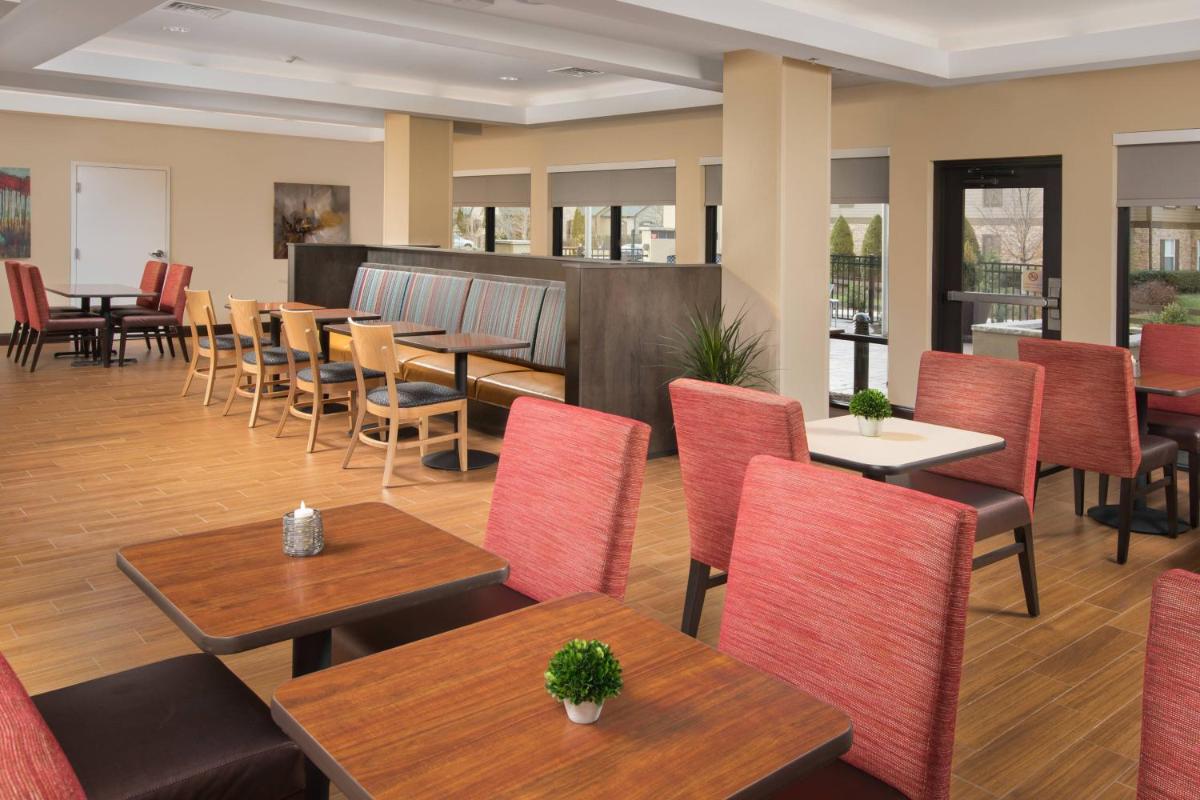 TownePlace Suites by Marriott Nashville Smyrna - Housity