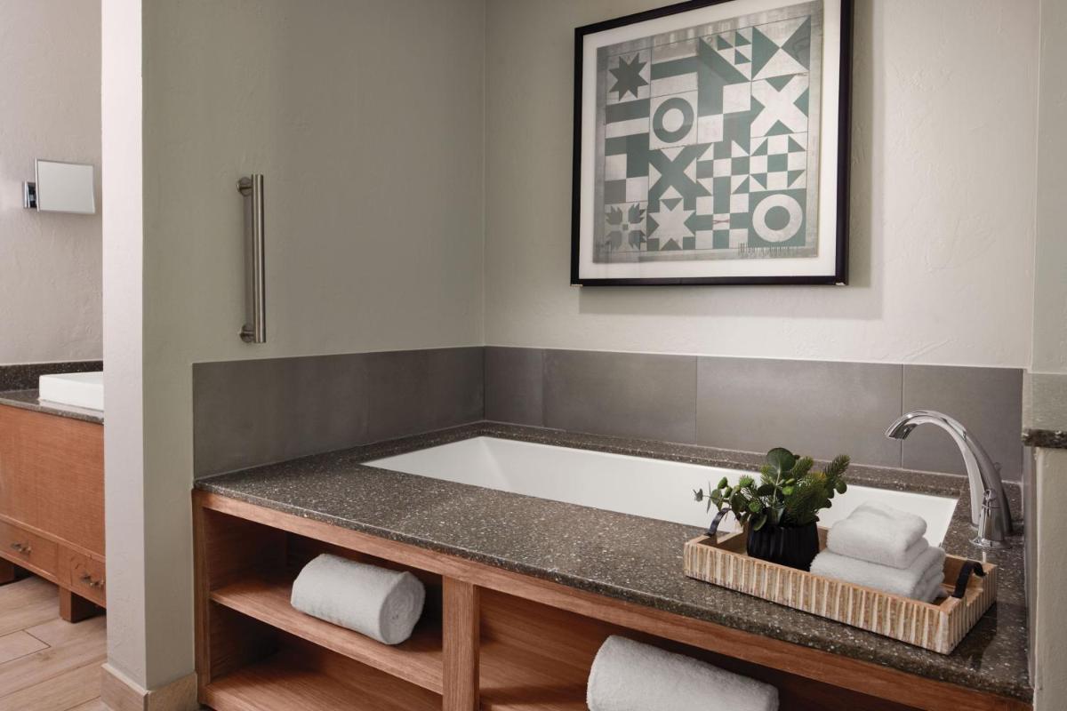 Marriott's Summit Watch - Housity