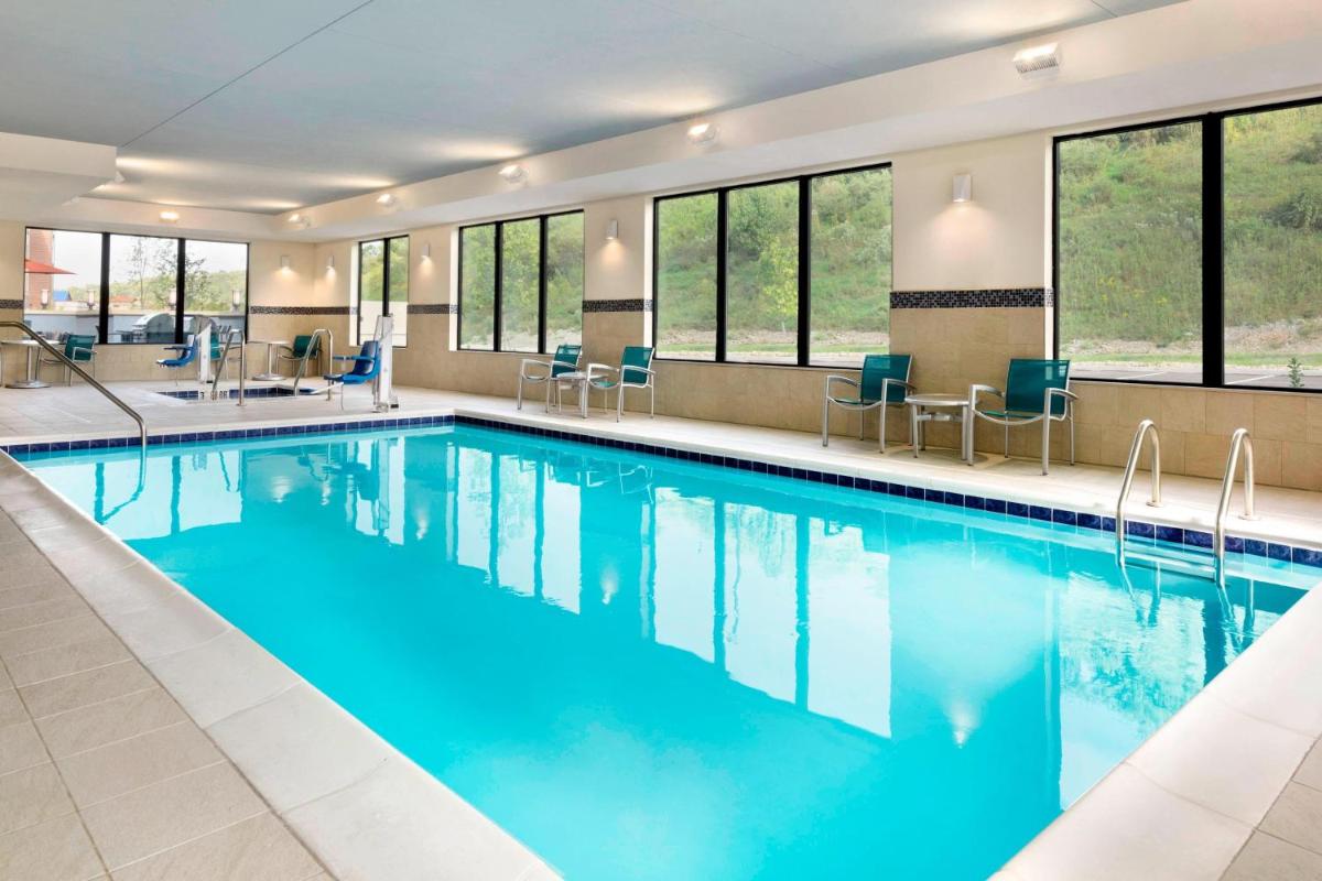 TownePlace Suites by Marriott Pittsburgh Airport/Robinson Township - Housity