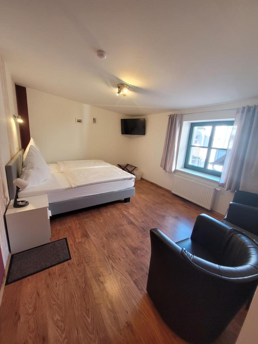 Pension Am Ozeaneum - Housity