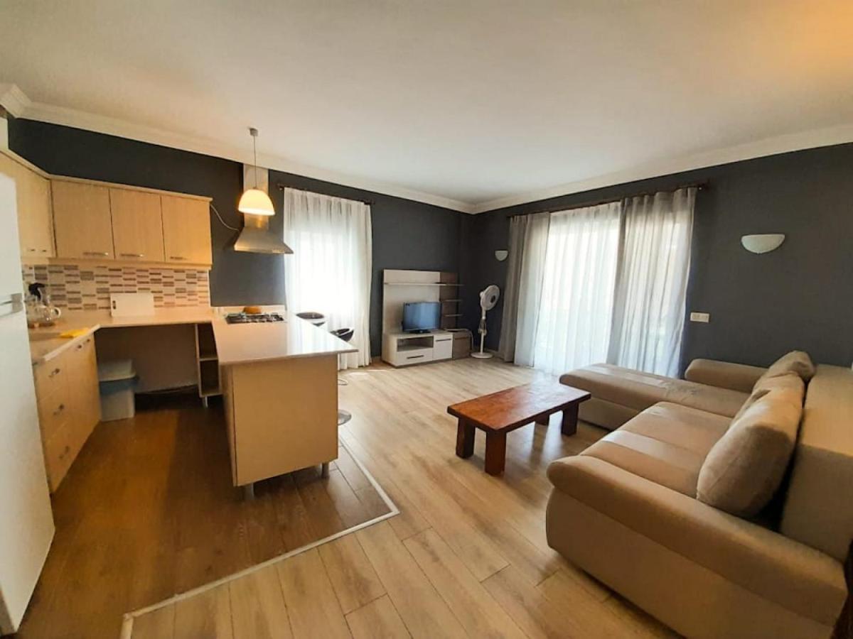 Flat with Balcony near Beach in Bozburun - Housity