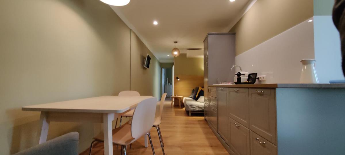 Sabines Apartments Ferienwohnungen - Hizvo
