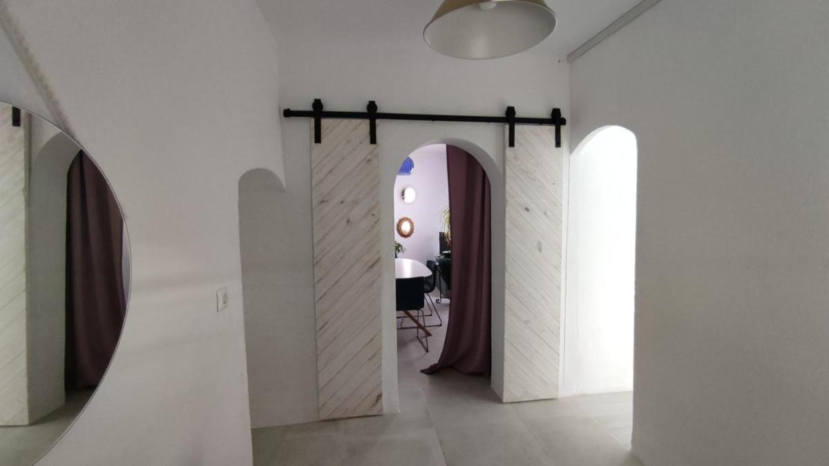 Villa Merced - Housity