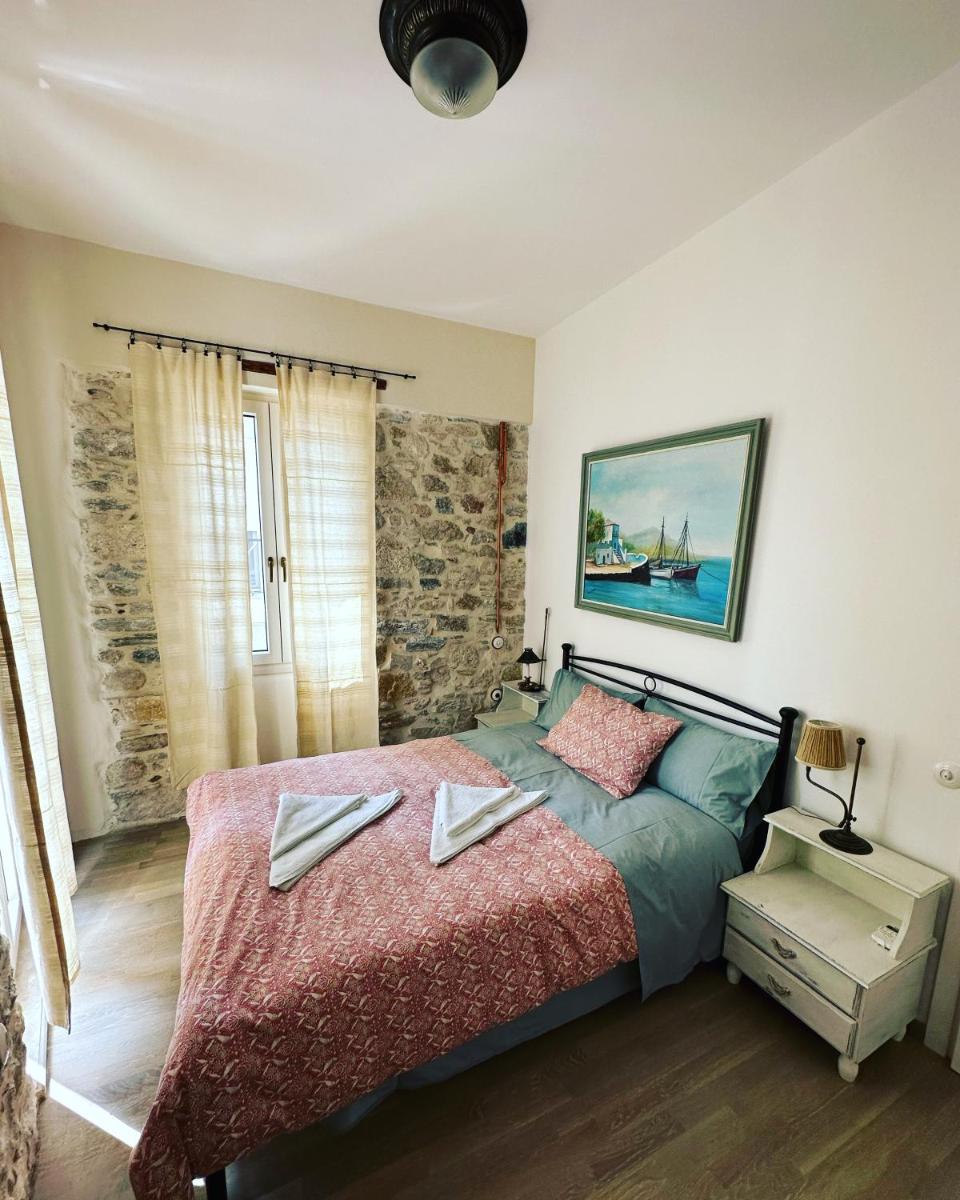 Stone Villa - Housity
