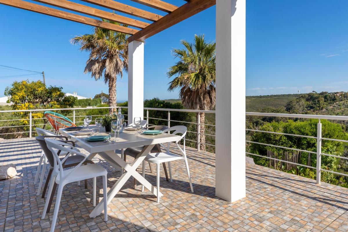 Duas Palmeiras da Arrifana - Housity