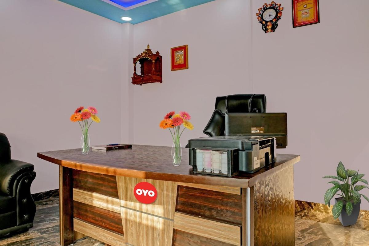 OYO Jsb Palace - Housity