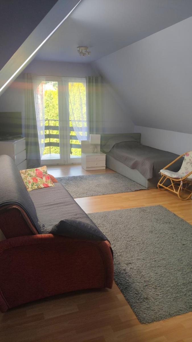 Dom na Zaciszu - Housity