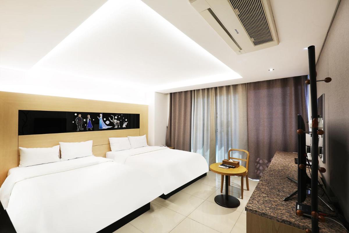 Suitetrails - Incheon Wolmido Dubai Tourist Hotel