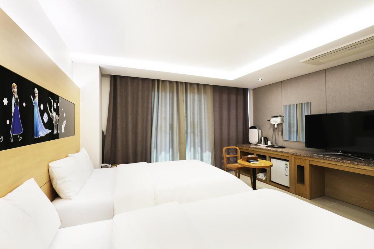 Suitetrails - Incheon Wolmido Dubai Tourist Hotel