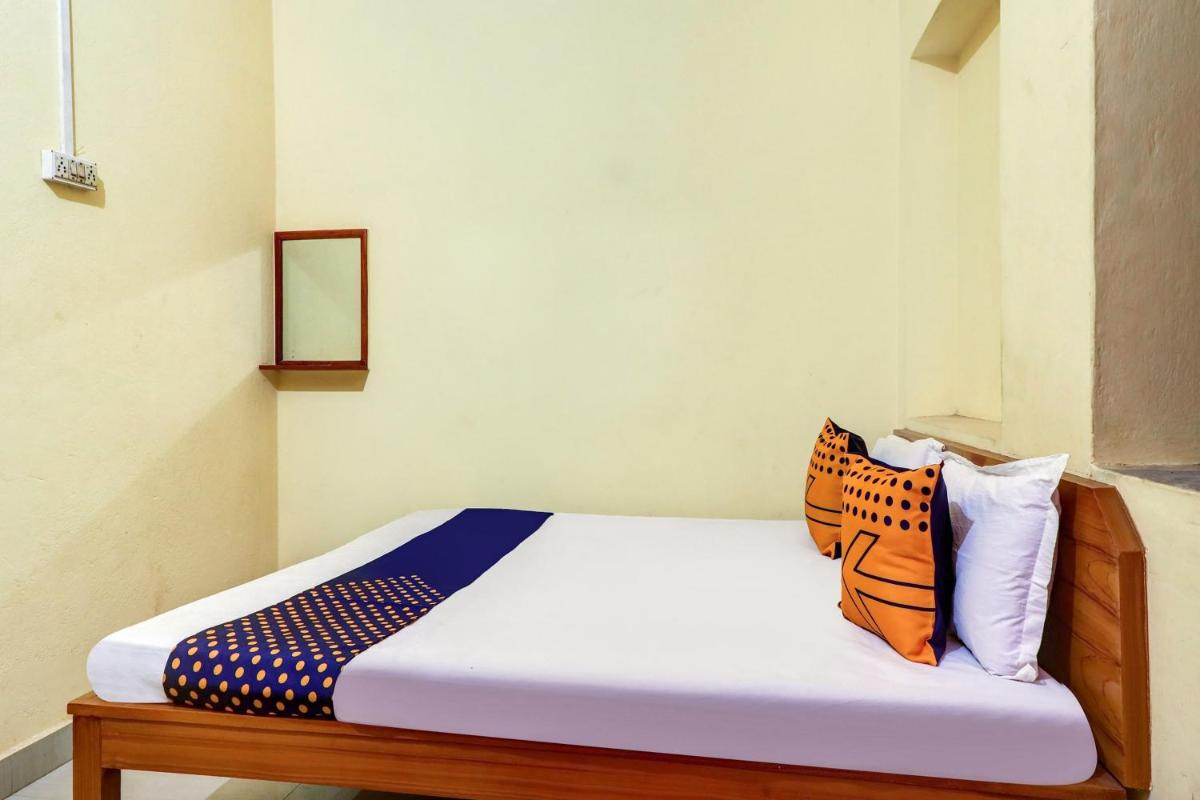 OYO Shivaye Rest House - Housity