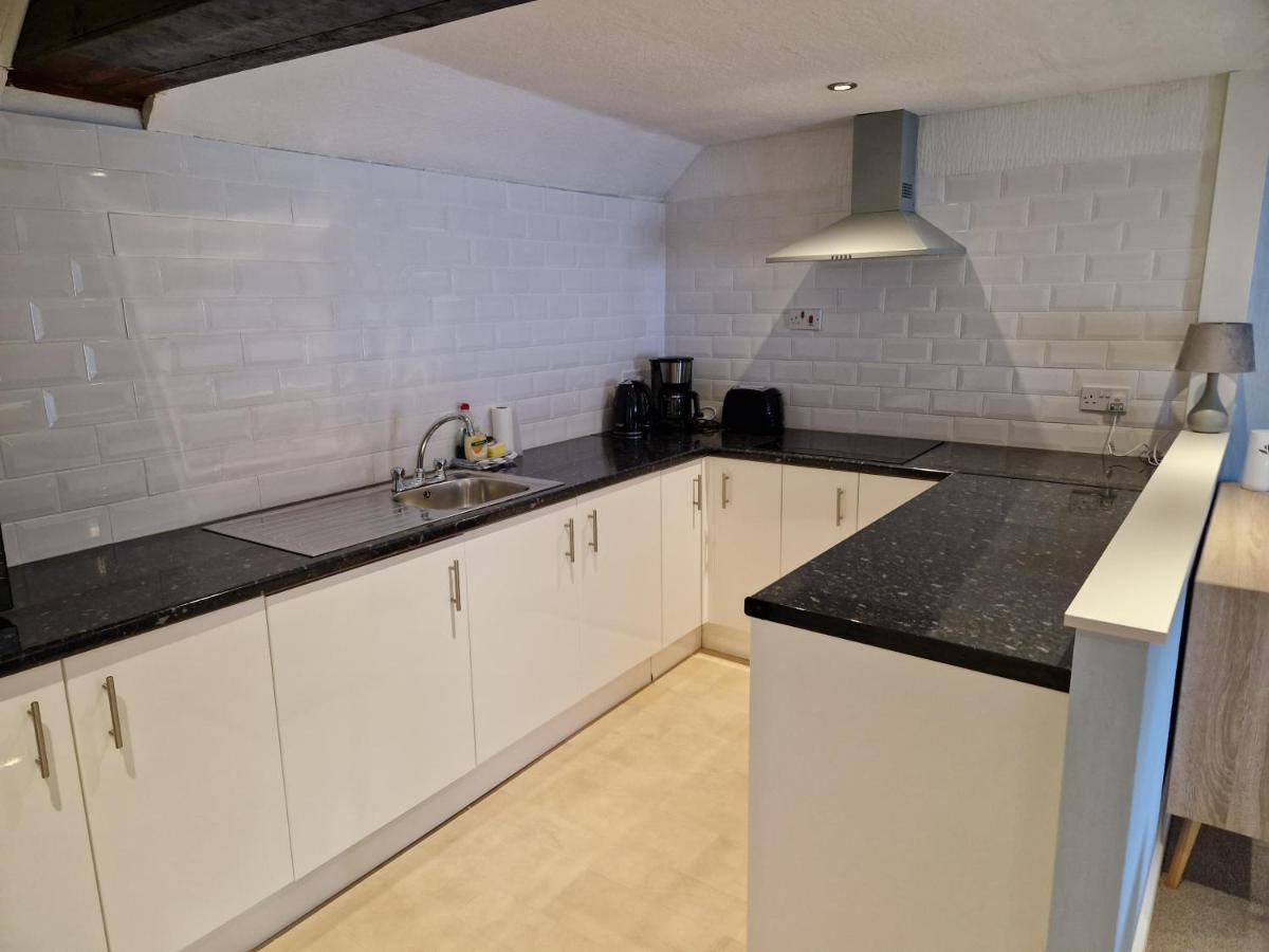 Gorgeous 1 Bed Apartment in Wetwang - Housity