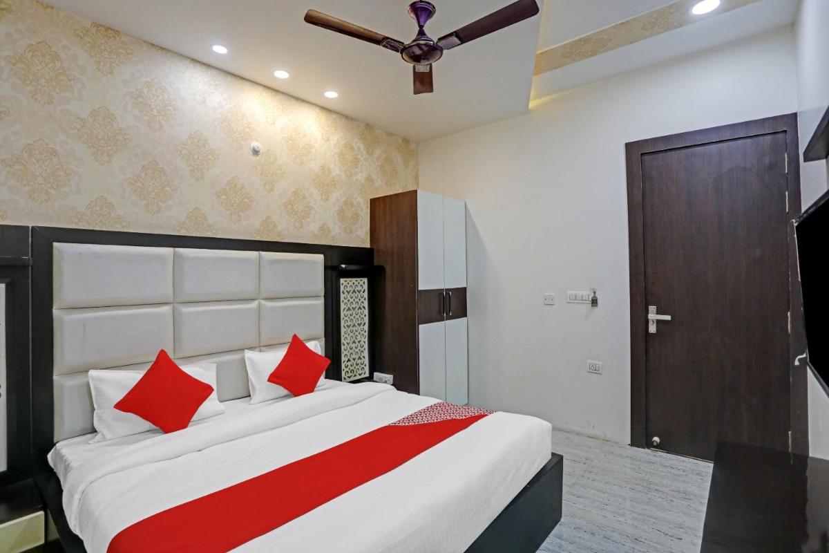 OYO 84370 Hotel Jp Inn - Housity