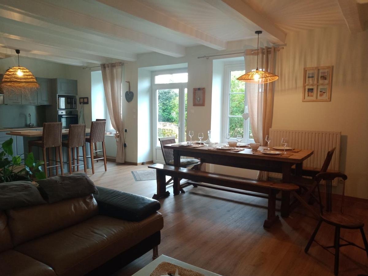 DOMAINE DES TISSEYS vue sur le Mont St Michel - Housity