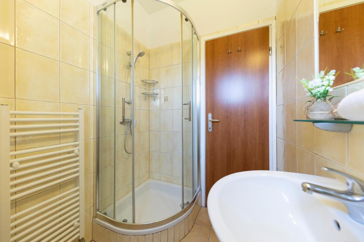 Guesthouse Villa Irena - Housity