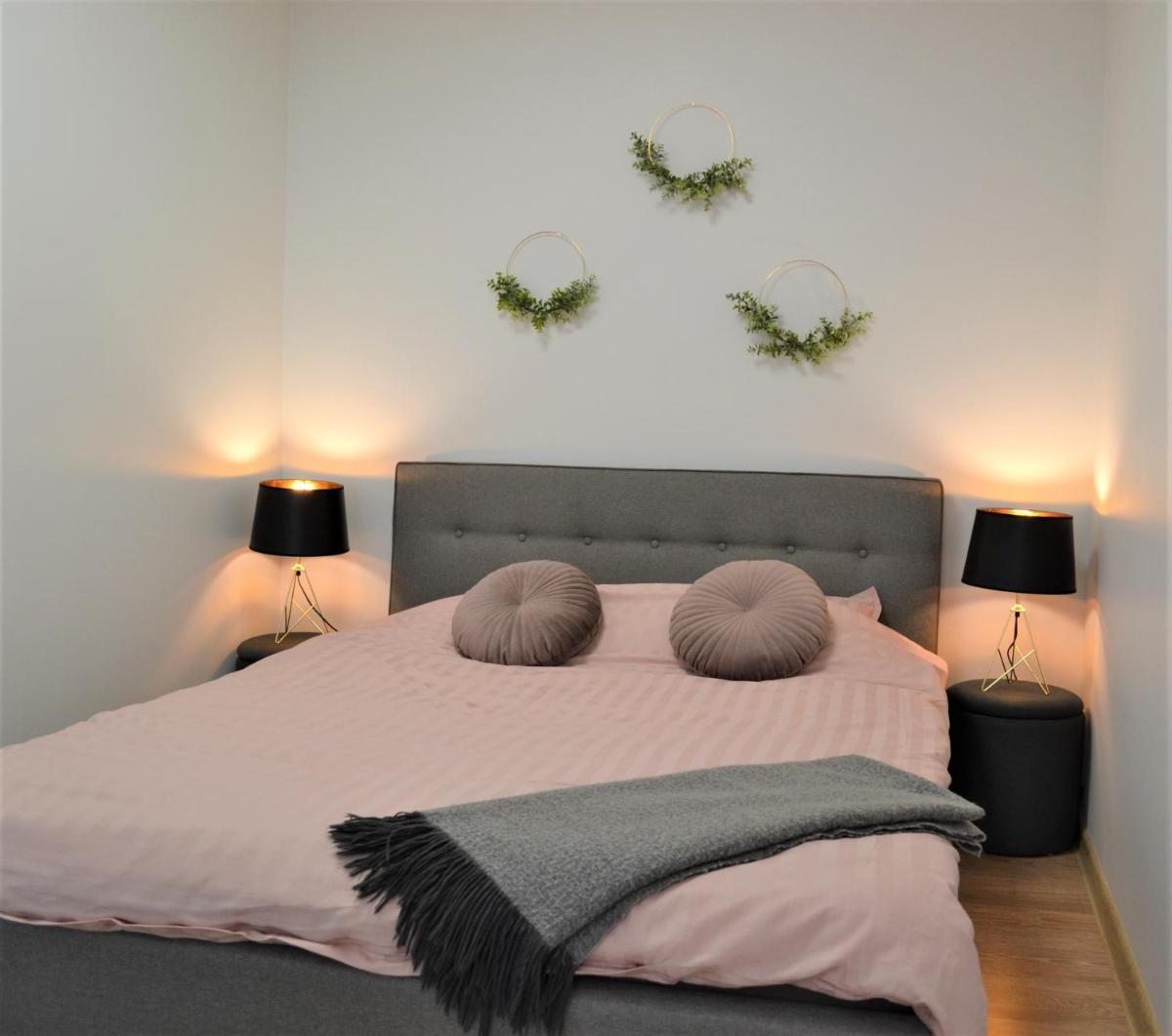 Suitetrails - Aida 5 City Center Apartment