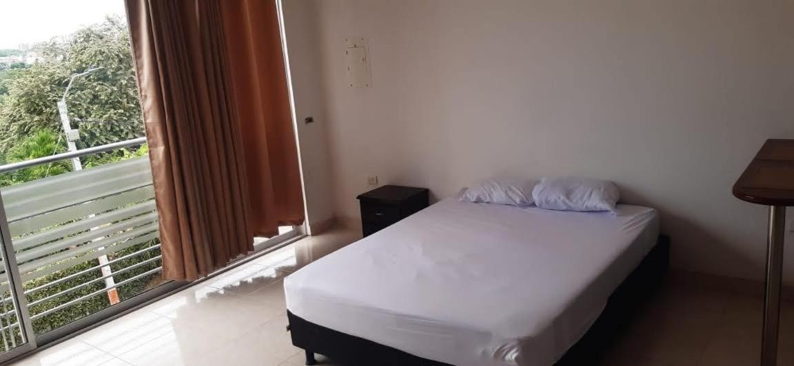 Apartaestudio Sendero Primavera - Housity