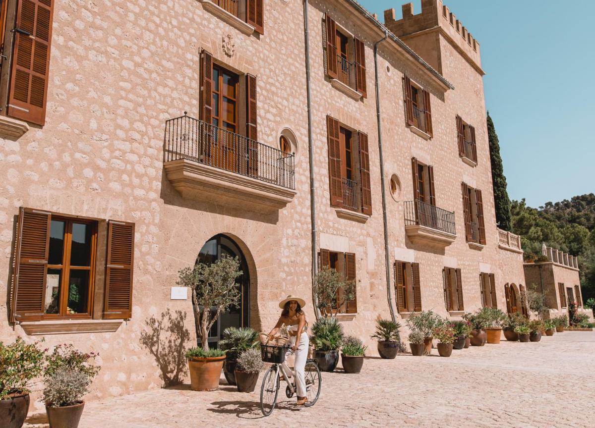 Imagen de la galería de Castell Son Claret - The Leading Hotels of the World, en Es Capdellà
