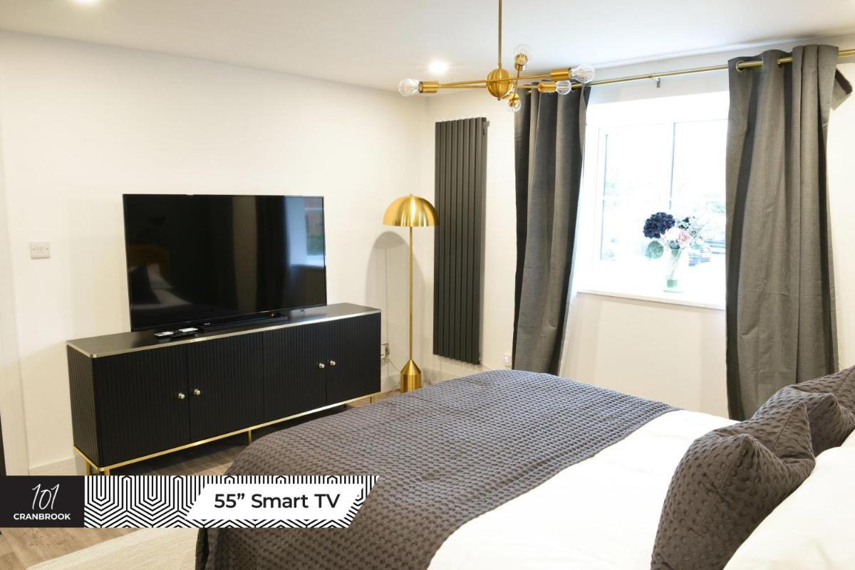 Newly Refurbished Luxury Hotel Style Accommodation - Housity