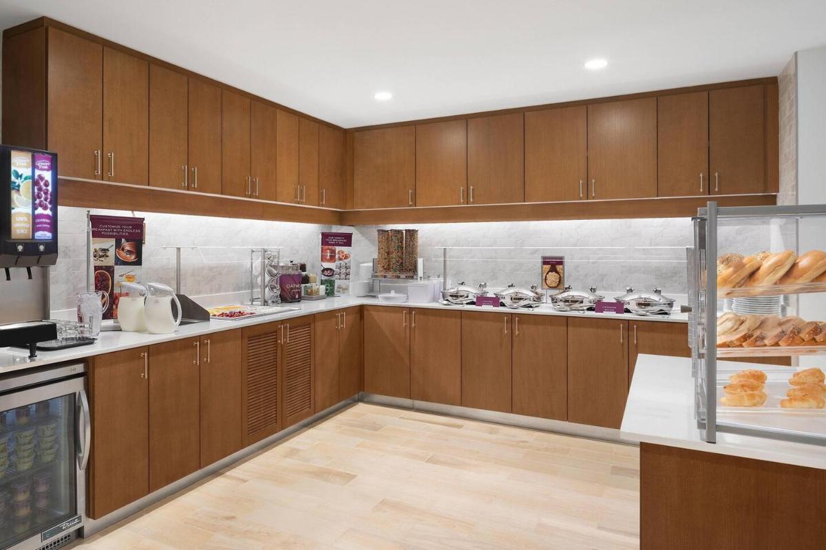 Residence Inn by Marriott Stamford Downtown - Housity