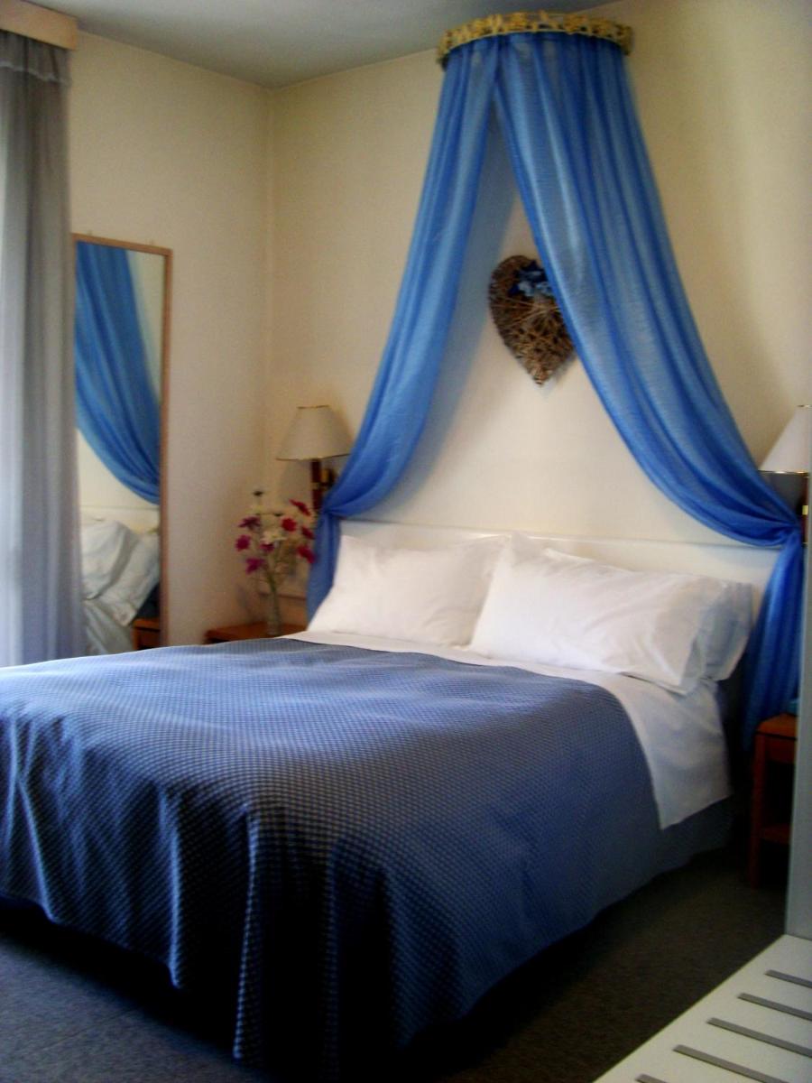 Hotel Post - Housity